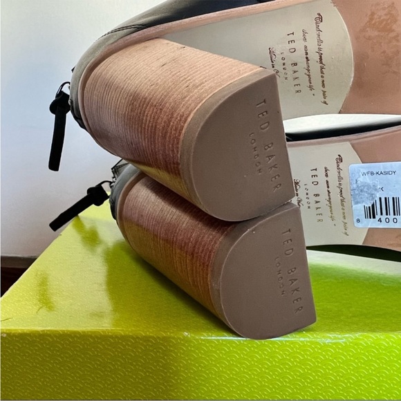 NWT Ted Baker London Kasidy Stacked Heel Leather Ankle Bootie - Picture 12 of 15